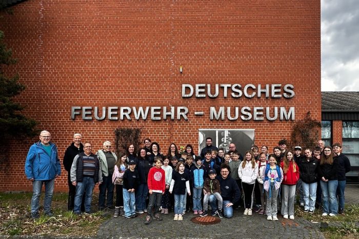 Jung trifft Alt – Ein Ausflug der Feuerwehrgenerationen